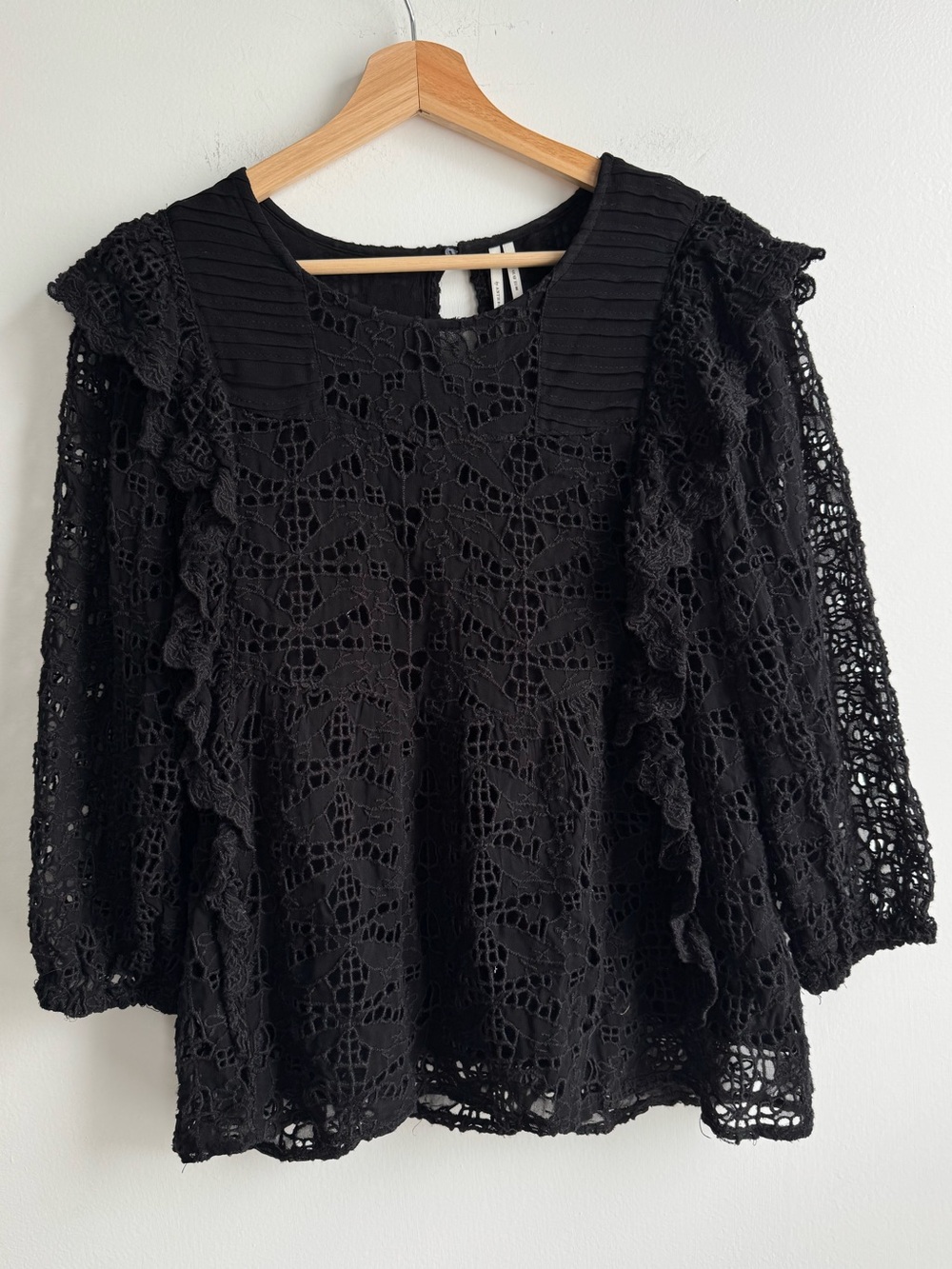 Anthropologie Black Lace Ruffle Blouse Eyelet Boho Romantic Top